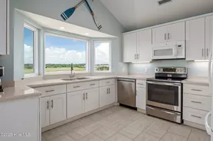 982 Ocean Blvd W, Holden Beach, NC 28462 - Photo 38