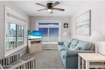 982 Ocean Boulevard W, Holden Beach, NC 28462 - Photo 6
