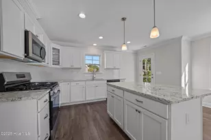 709 Oleander Dr, Greenville, NC 27858 - Photo 14