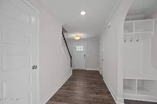 709 Oleander Dr, Greenville, NC 27858 - Photo 6