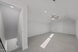 709 Oleander Dr, Greenville, NC 27858 - Photo 32