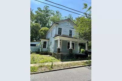 207 N Pierce Street, Washington, NC 27889 - Photo 1
