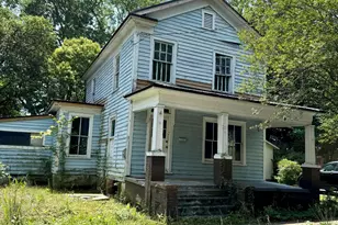 207 N Pierce St, Washington, NC 27889 - Photo 1