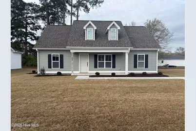 708 Pope Street, Grifton, NC 28530 - Photo 1