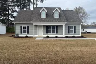 708 Pope St, Grifton, NC 28530 - Photo 1