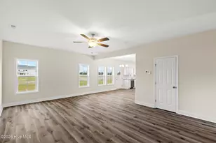 911 Wild Azalea Wy, Hubert, NC 28539 - Photo 6