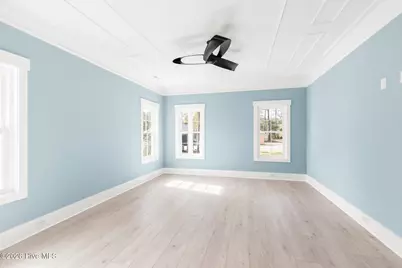120 NE 17th Street, Oak Island, NC 28465 - Photo 38