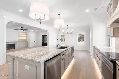 120 NE 17th Street, Oak Island, NC 28465 - Photo 30