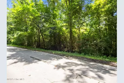 110 Tradewinds Road, Newport, NC 28570 - Photo 1