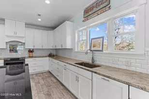 102 SE 68th St, Oak Island, NC 28465 - Photo 22