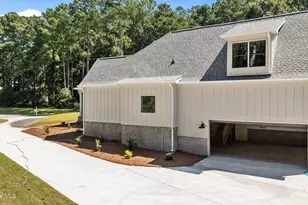 203 Wild Cherry Ln, Minnesott Beach, NC 28510 - Photo 8