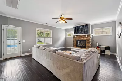 507 Walkens Woods Lane, Jacksonville, NC 28546 - Photo 18