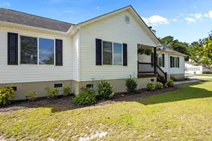 803 Wood Creek Dr, Hubert, NC 28539 - Photo 2