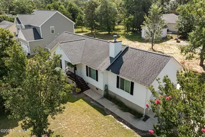 803 Wood Creek Drive, Hubert, NC 28539 - Photo 16