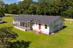 1738 Nc 306 Hwy S, Grantsboro, NC 28529 - Photo 4