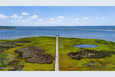 230 Colleton Square, Newport, NC 28570 - Photo 8