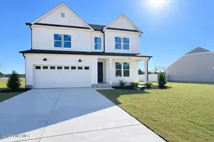 818 Fairway Rd, Ayden, NC 28513 - Photo 2