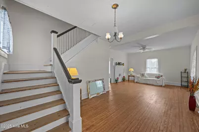 122 W 5th Street, Washington, NC 27889 - Photo 8