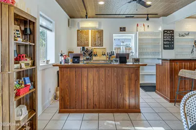 102 W Brown Street, Southport, NC 28461 - Photo 24