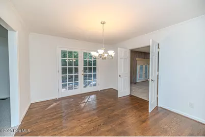 828 Chatham Road, Rockingham, NC 28379 - Photo 10