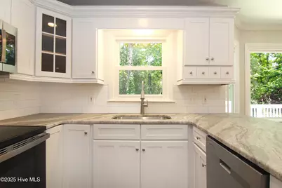 10250 Timber Ridge Court SE, Leland, NC 28451 - Photo 14