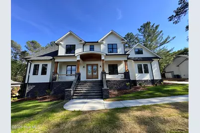 730 Diamondhead Drive S, Pinehurst, NC 28374 - Photo 1
