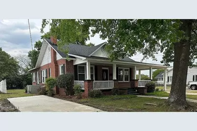 3902 W Wilson Street, Farmville, NC 27828 - Photo 2
