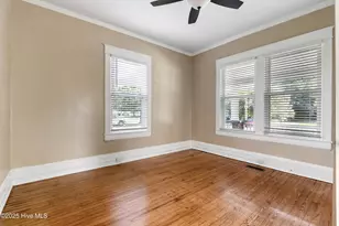 3902 W Wilson St, Farmville, NC 27828 - Photo 12
