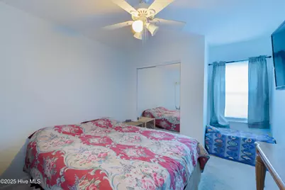 200 S Lake Park Boulevard S #3a, Carolina Beach, NC 28428 - Photo 8