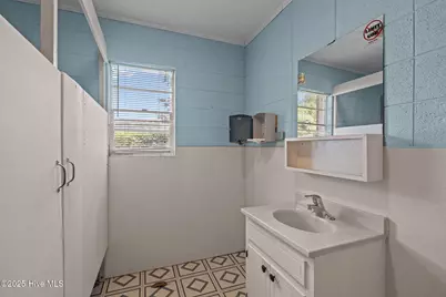 275 W US 70 Highway W, Havelock, NC 28532 - Photo 20