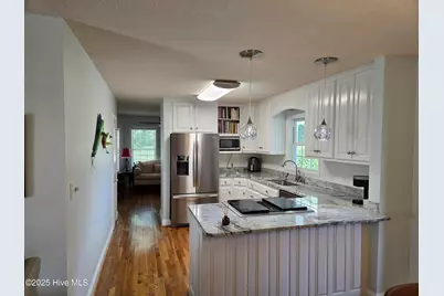 121 Schley Avenue, Lake Waccamaw, NC 28450 - Photo 10