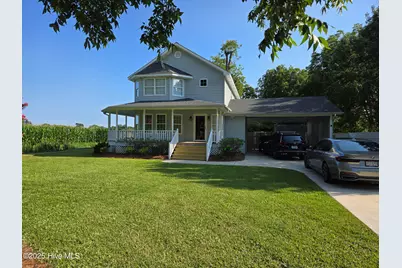 121 Schley Avenue, Lake Waccamaw, NC 28450 - Photo 2