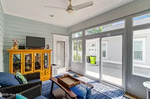 304 W 11th St, Southport, NC 28461 - Photo 56