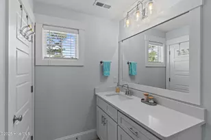 304 W 11th St, Southport, NC 28461 - Photo 50