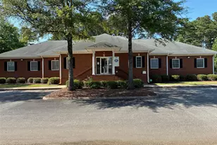 1880 W City Dr, Elizabeth Cty, NC 27909 - Photo 1