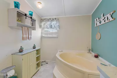 3216 Woodlawn Avenue SW, Supply, NC 28462 - Photo 18