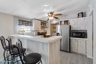 3216 Woodlawn Ave SW, Supply, NC 28462 - Photo 10