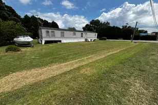 101 Edgewater Dr, Grandy, NC 27939 - Photo 2