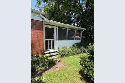 502 Lafayette Drive NW, Wilson, NC 27893 - Photo 6
