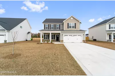 1856 Olde Towne Pointe Boulevard, Jacksonville, NC 28546 - Photo 1