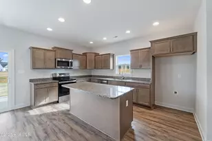 1856 Olde Towne Pointe Blvd, Jacksonville, NC 28546 - Photo 10