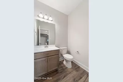 1856 Olde Towne Pointe Boulevard, Jacksonville, NC 28546 - Photo 12