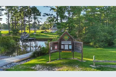 955 Southern Plantation Drive N, Oriental, NC 28571 - Photo 12