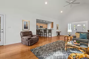 9706 Ashley Pl, Emerald Isle, NC 28594 - Photo 6