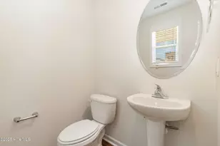 17 W Emily Gardens Dr, Selma, NC 27576 - Photo 18