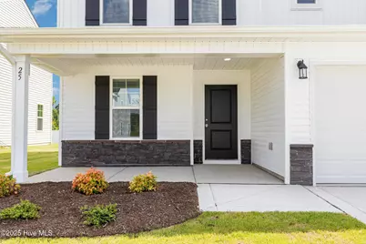 25 W Emily Gardens Drive, Selma, NC 27576 - Photo 2