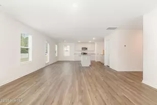25 W Emily Gardens Dr, Selma, NC 27576 - Photo 8