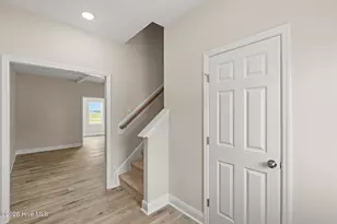 909 Wild Azalea Wy, Hubert, NC 28539 - Photo 4