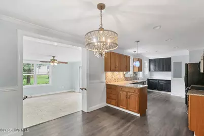 825 N Saylor Street, Southern Pines, NC 28387 - Photo 16