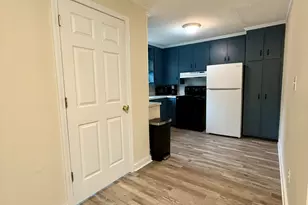 105 Rhodes St, Williamston, NC 27892 - Photo 8